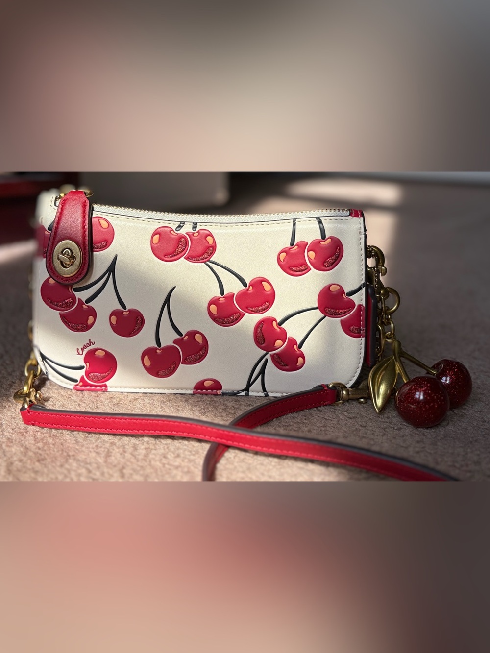 Coach Penn Shoulder Bag With Cherry Print In Leather/Gold/Chalk CCC47 - Picture 2 of 9